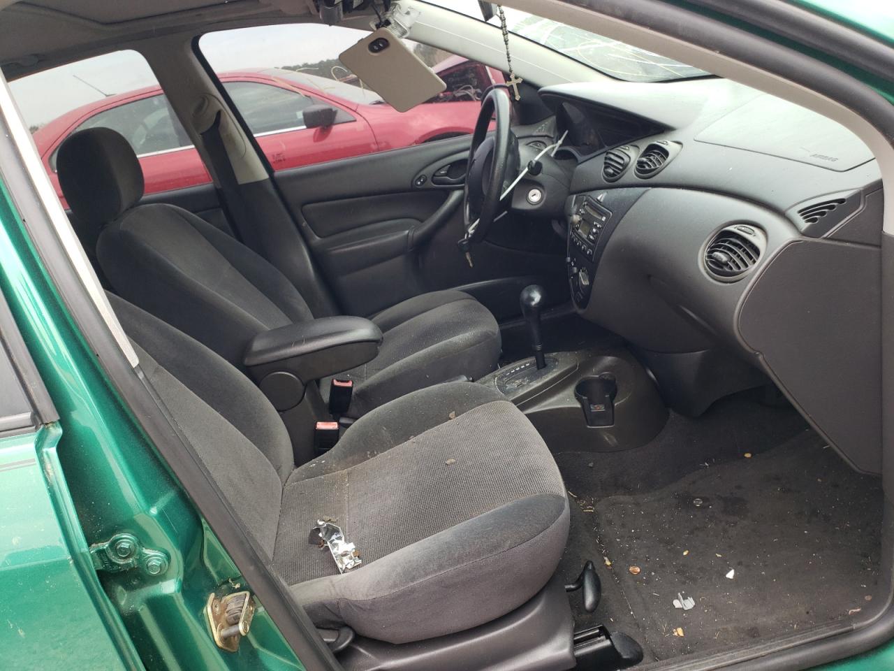 Photo 5 from auction – 2002 FORD FOCUS SE with VIN 1FAFP34382W183746