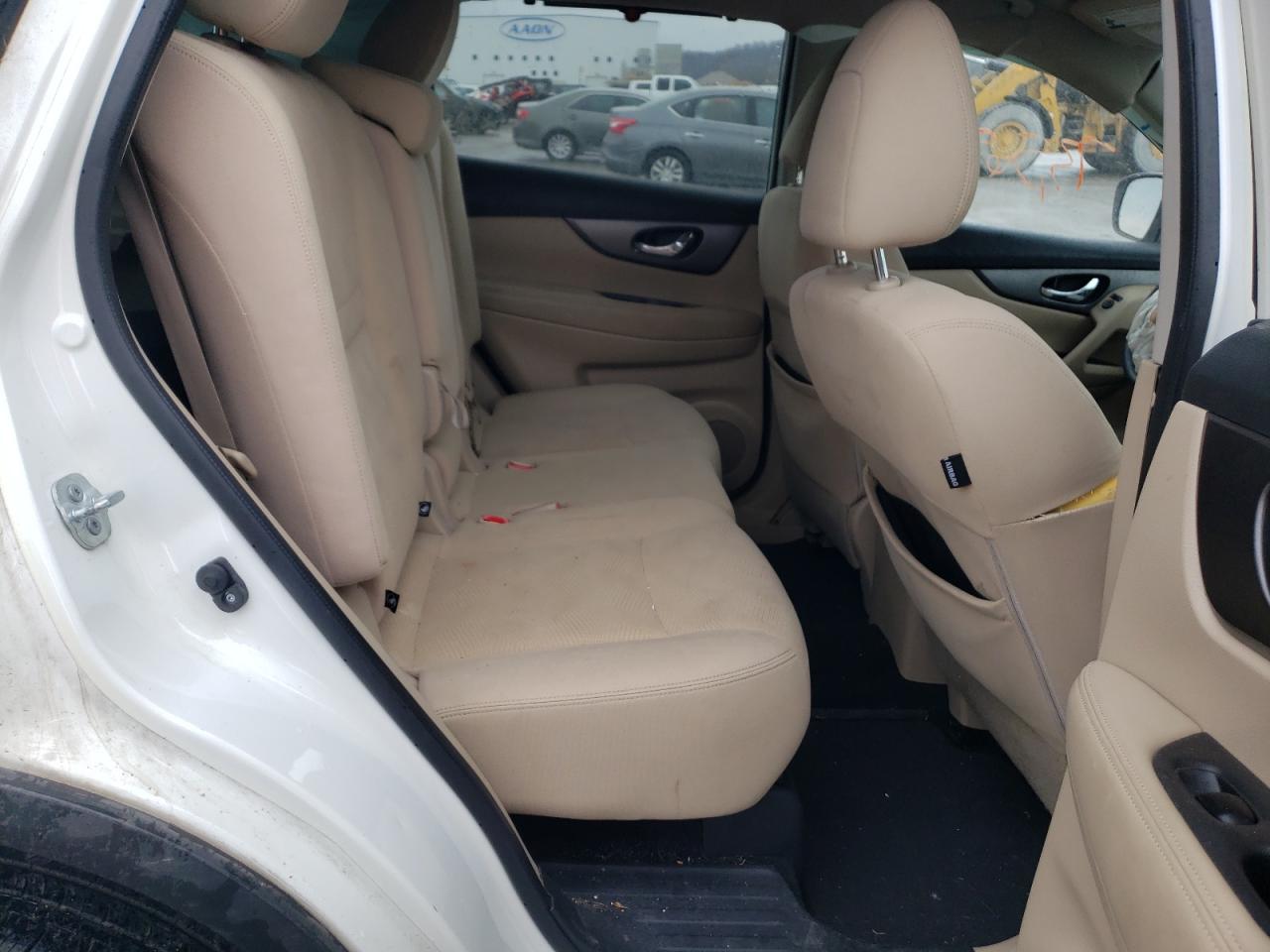 Zdjęcie 6 z aukcji – 2016 NISSAN ROGUE S z VIN KNMAT2MT8GP706369
