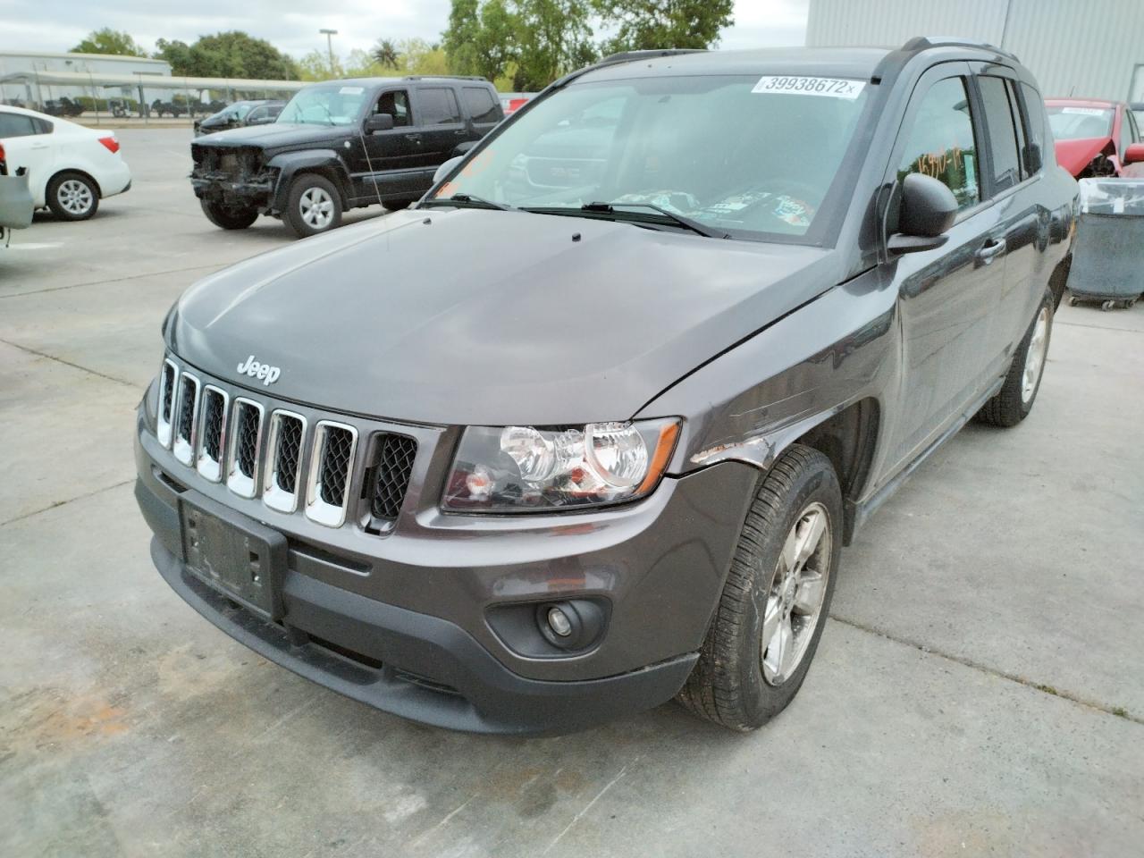Photo 2 from auction – 2014 JEEP COMPASS SP with VIN 1C4NJCBA5ED789143