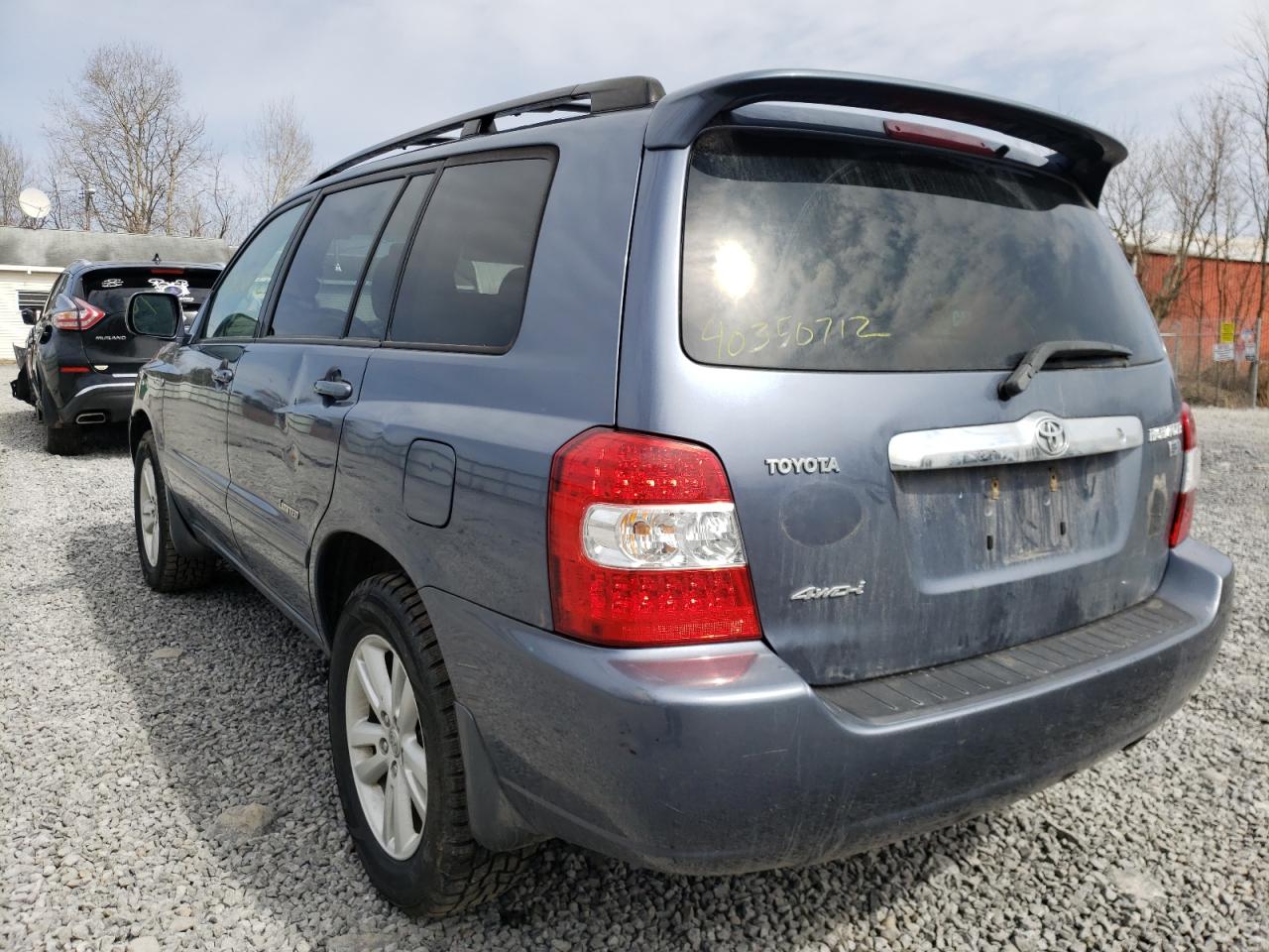 Photo 3 from auction – 2007 TOYOTA HIGHLANDER with VIN JTEEW21A970036296