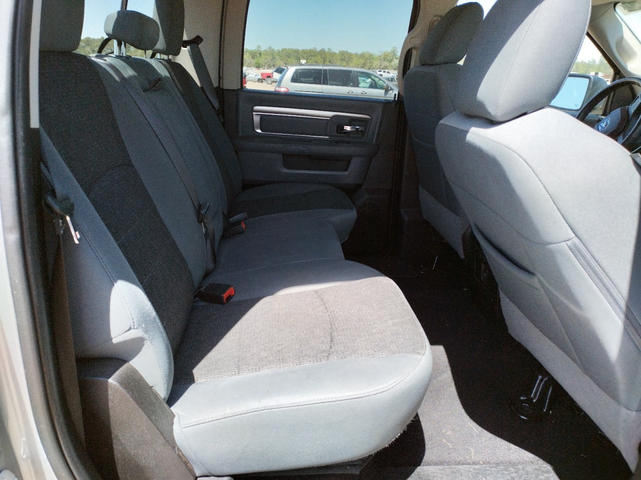 Photo 6 from auction – 2020 RAM 1500 CLASS with VIN 3C6RR7LT5LG160877