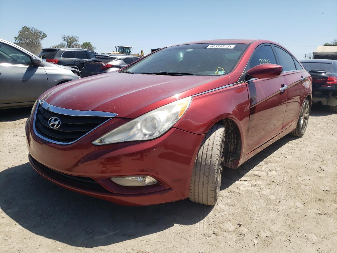 Photo 2 from auction – 2011 HYUNDAI SONATA SE with VIN 5NPEC4AC1BH155062