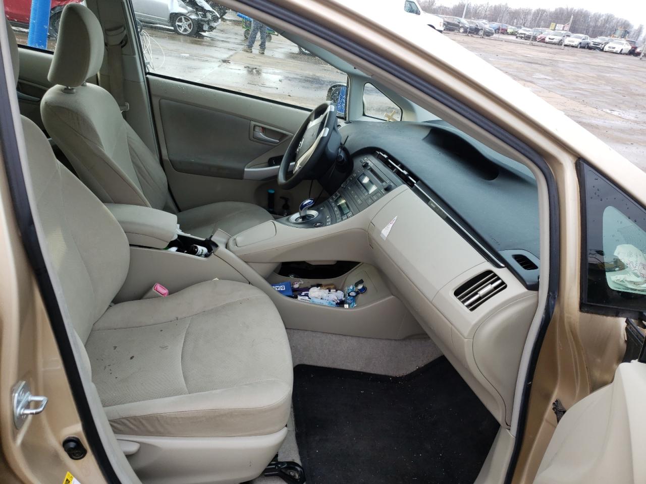 Photo 5 from auction – 2010 TOYOTA PRIUS with VIN JTDKN3DU1A1229906