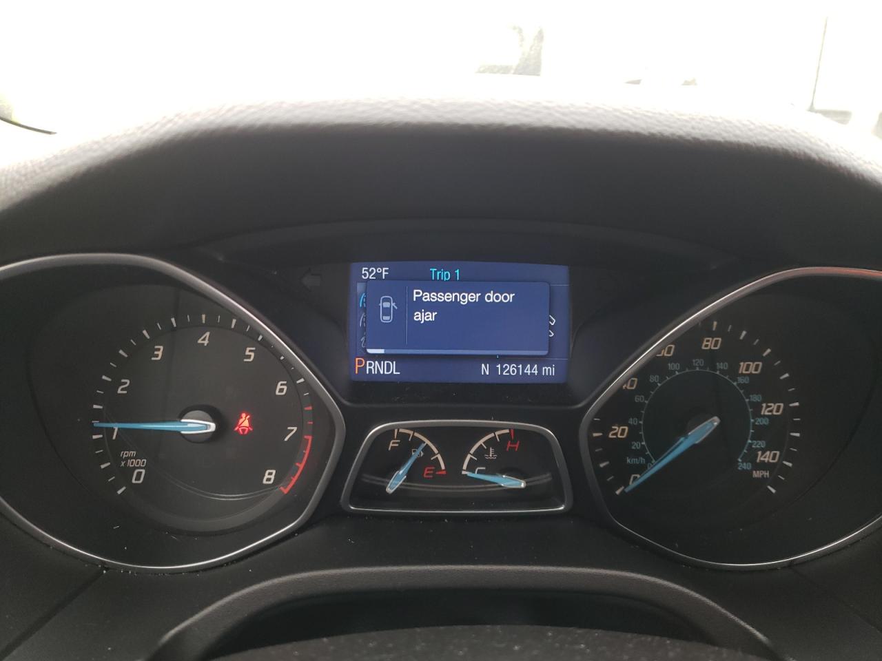 Photo 8 from auction – 2014 FORD FOCUS SE with VIN 1FADP3F29EL155102