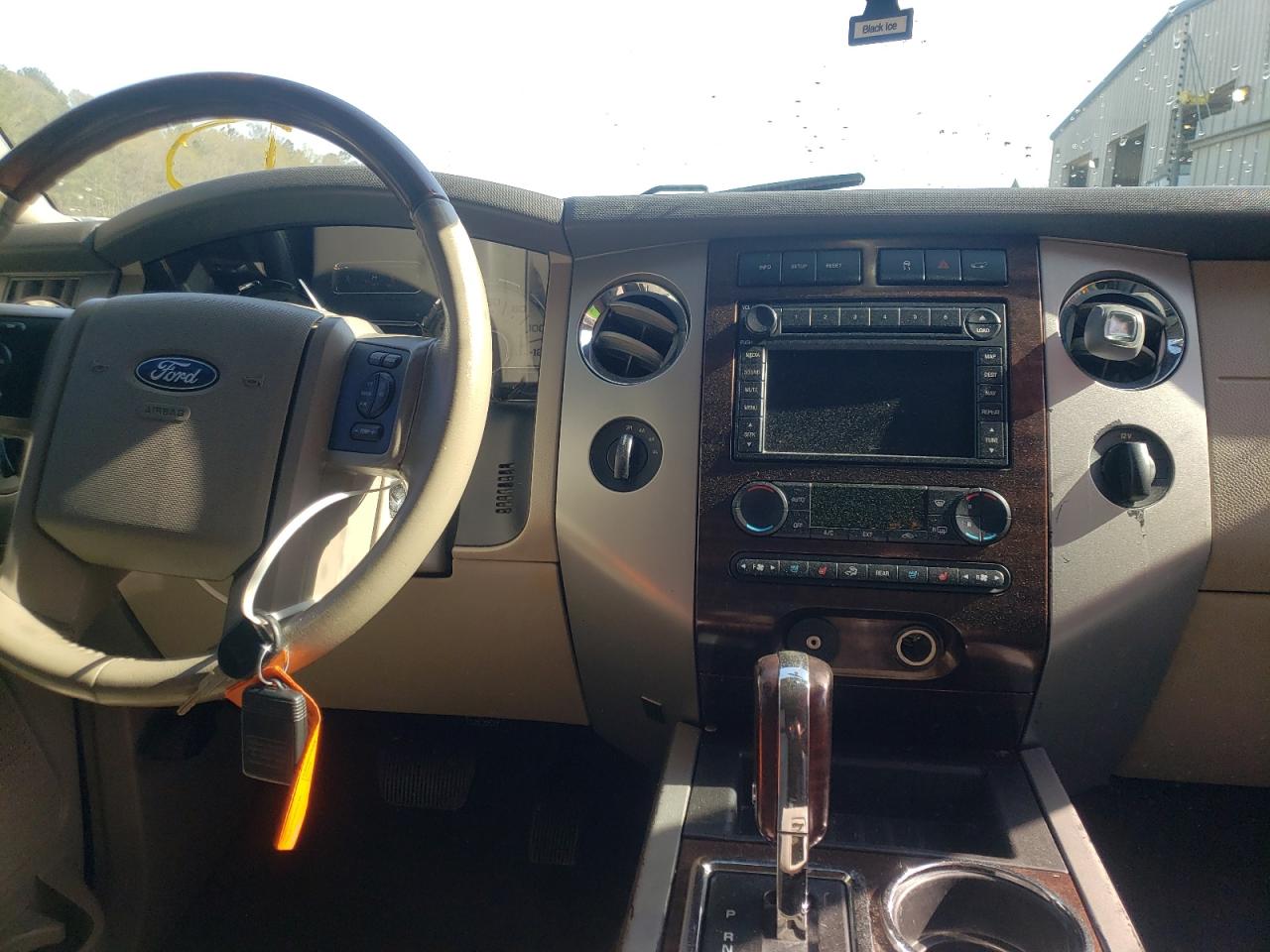 صورة رقم 9 من المزاد - 2007 FORD EXPEDITION مع VIN 1FMFK20517LA78304