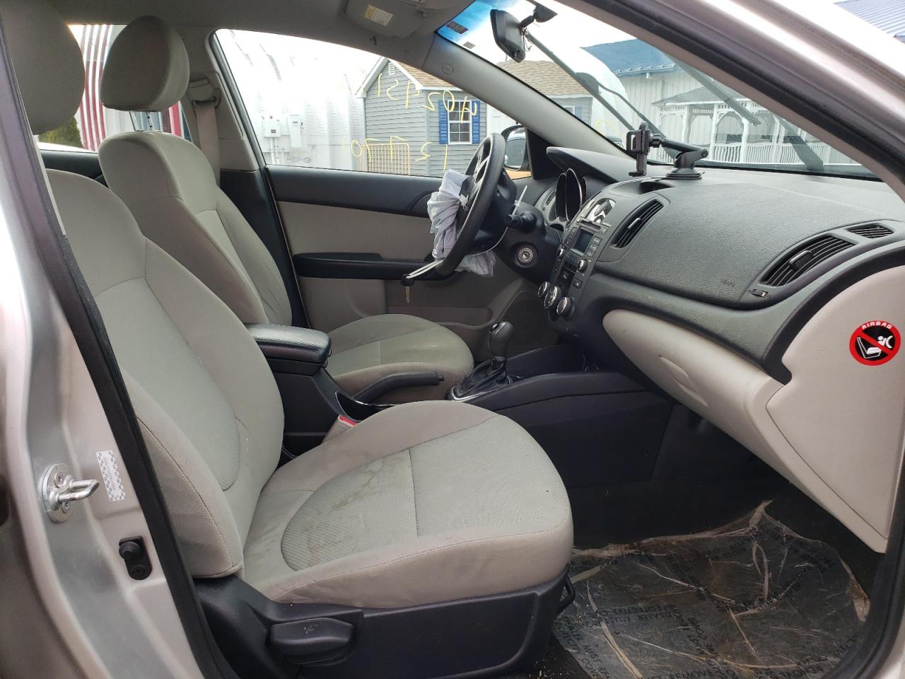 Photo 5 from auction – 2012 KIA FORTE EX with VIN KNAFU4A26C5579232