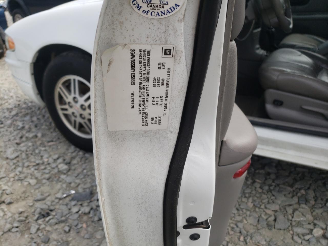 Photo 10 from auction – 2000 BUICK REGAL LS with VIN 2G4WB55K6Y1258885