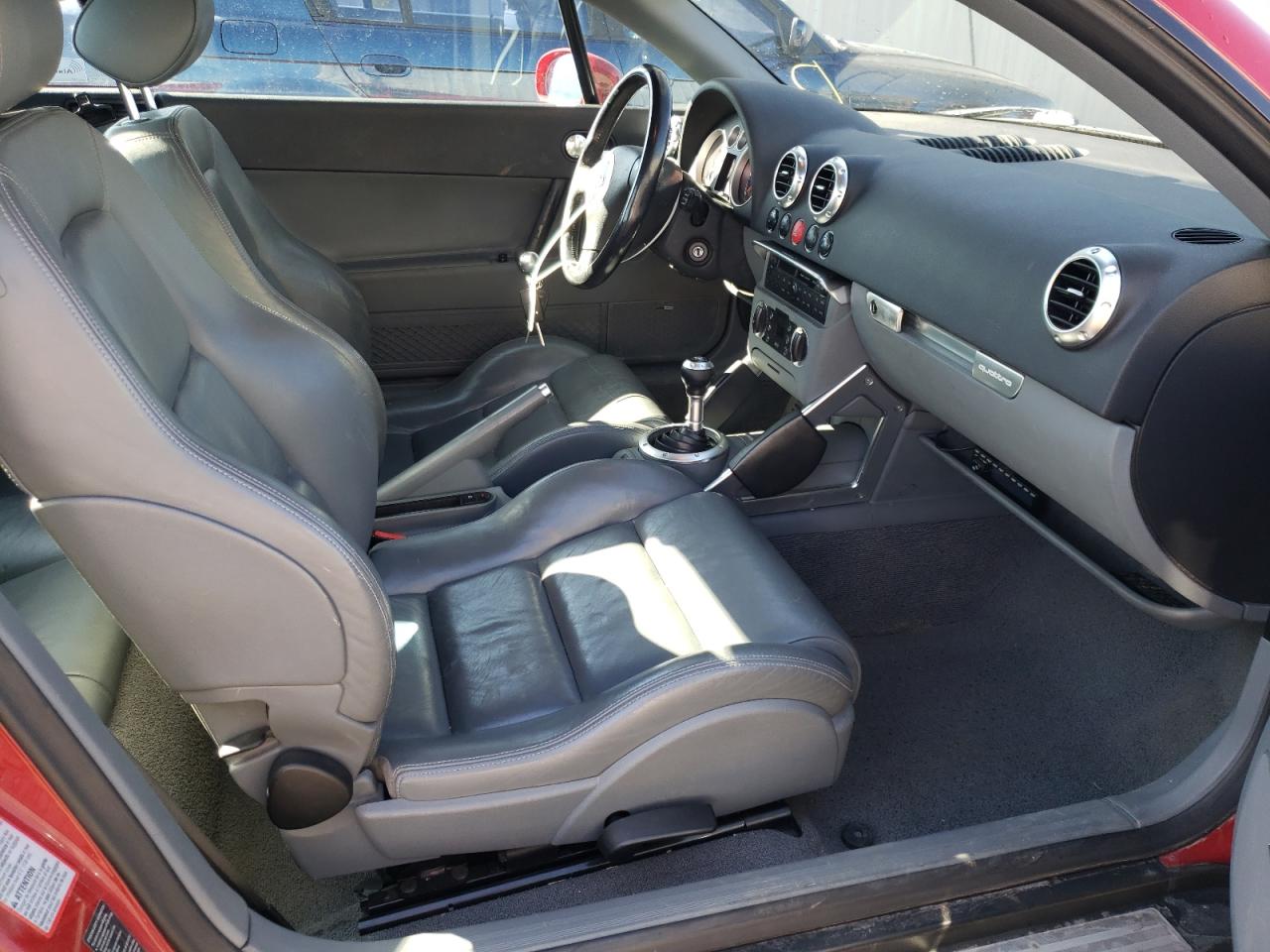 Photo 5 from auction – 2001 AUDI TT QUATTRO with VIN TRUWX28N311040639