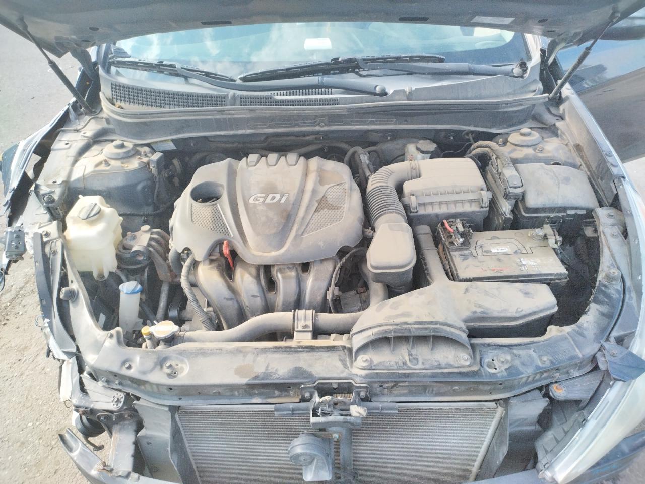 Photo 7 from auction – 2011 HYUNDAI SONATA with VIN 5NPEC4AC3BH220770