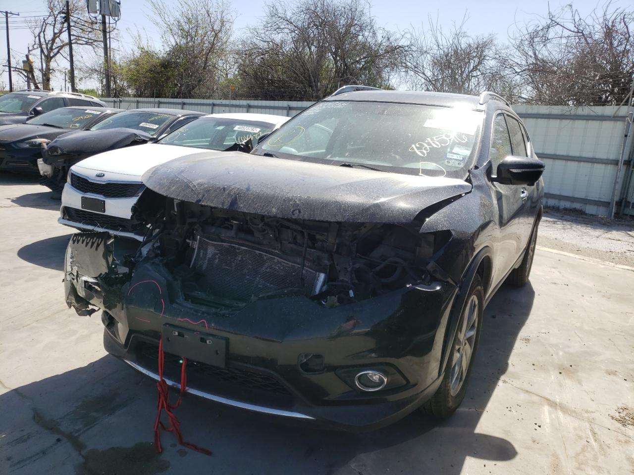 Zdjęcie 2 z aukcji – 2014 NISSAN ROGUE S z VIN 5N1AT2MT4EC828596
