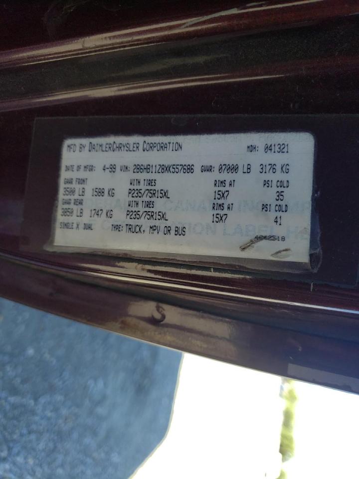 Photo 10 from auction – 1999 DODGE RAM VAN B1 with VIN 2B6HB11Z8XK557686