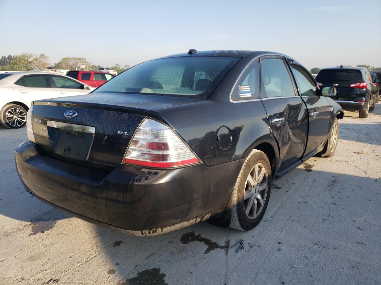 Photo 4 from auction – 2008 FORD TAURUS SEL with VIN 1FAHP24W58G140790