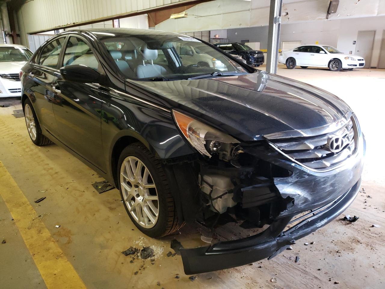 Photo 9 from auction – 2011 HYUNDAI SONATA SE with VIN 5NPEC4AC7BH291499