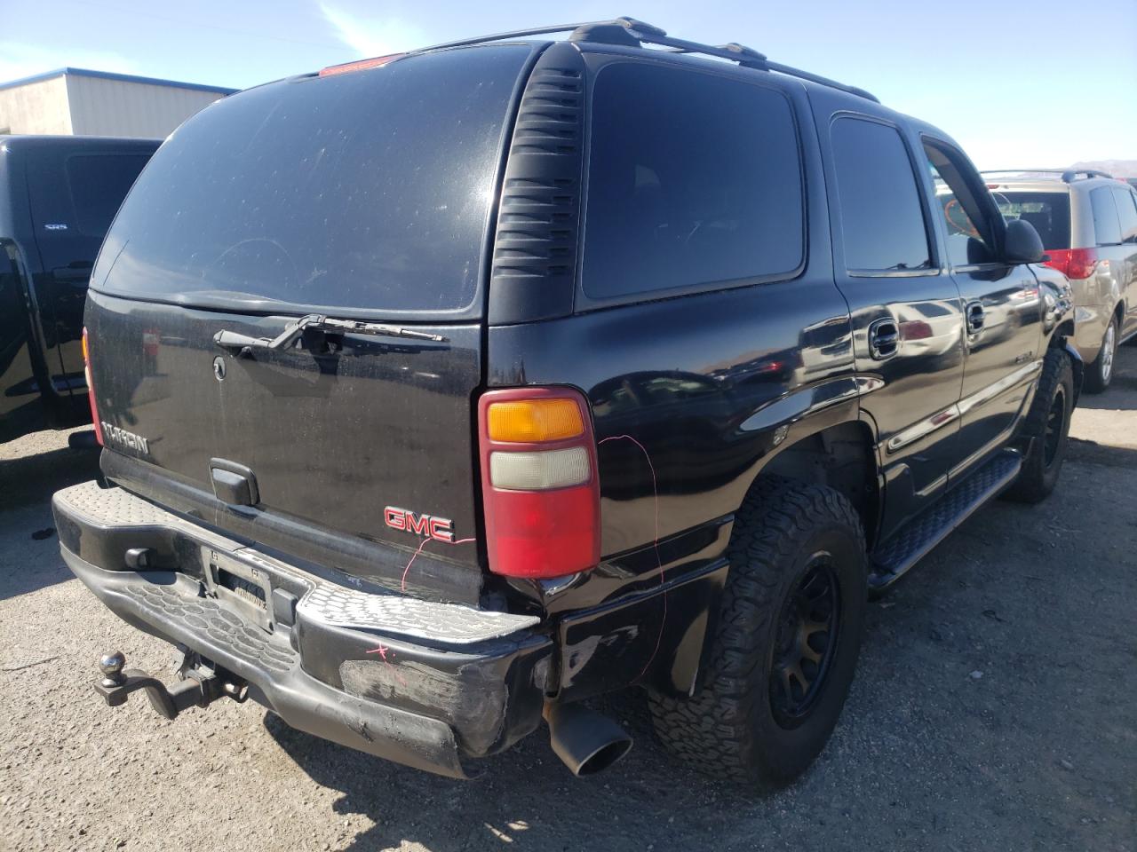 Photo 4 from auction – 2002 GMC DENALI with VIN 1GKEK63U42J222298