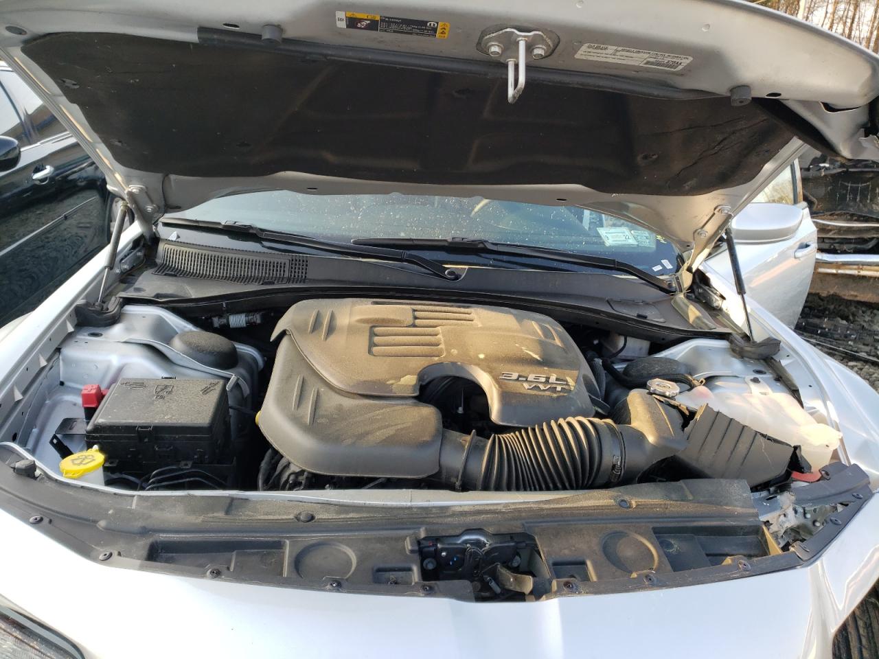 Photo 7 from auction – 2021 CHRYSLER 300 S with VIN 2C3CCABG2MH545577