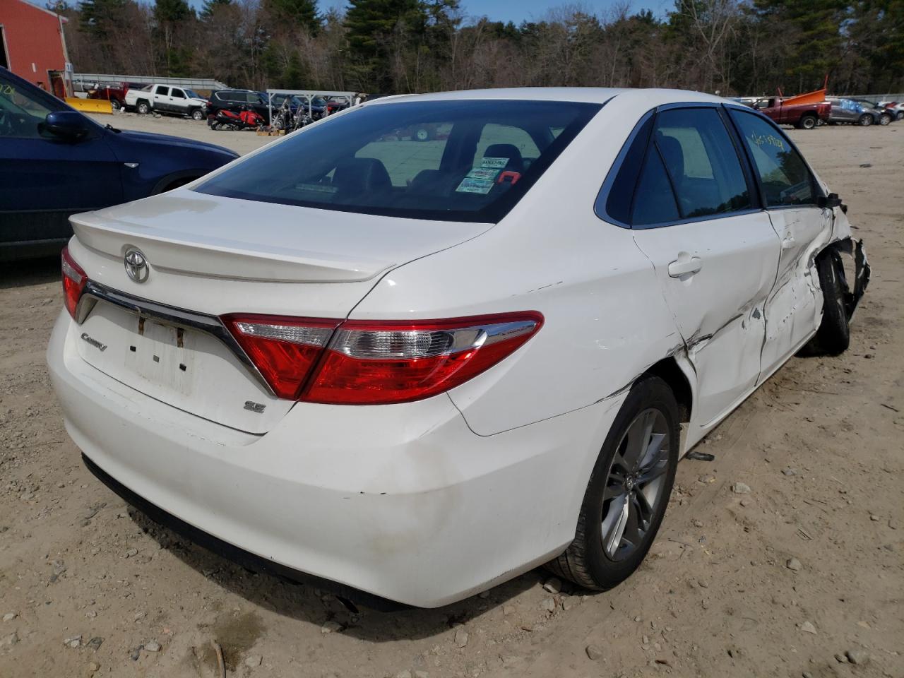 Photo 4 from auction – 2016 TOYOTA CAMRY SEDA with VIN 4T1BF1FK8GU613004