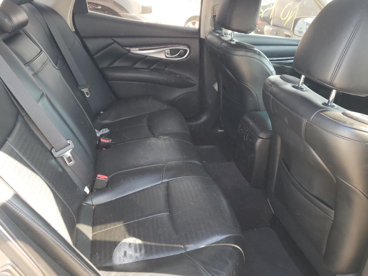 Photo 6 from auction – 2011 INFINITI M56 with VIN JN1AY1AP8BM520542
