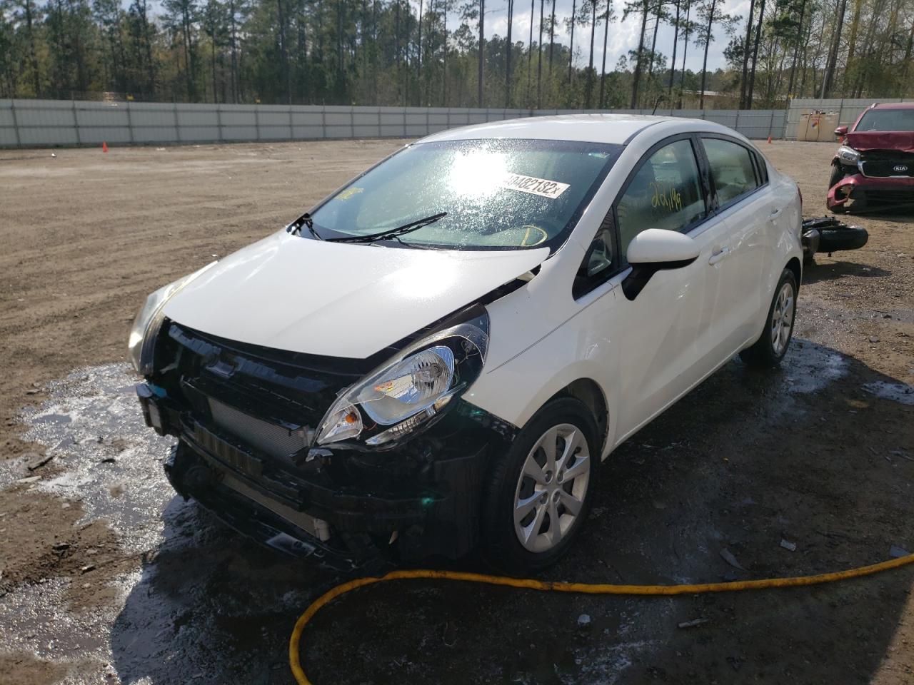 Foto 2 de la subasta – 2016 KIA RIO LX con VIN KNADM4A35G6576533