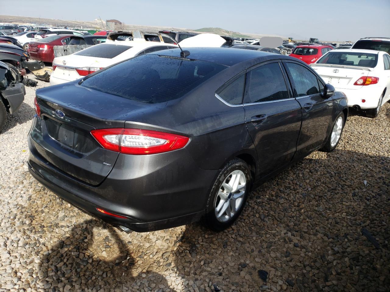 Photo 4 from auction – 2016 FORD FUSION SE with VIN 3FA6P0H73GR330352