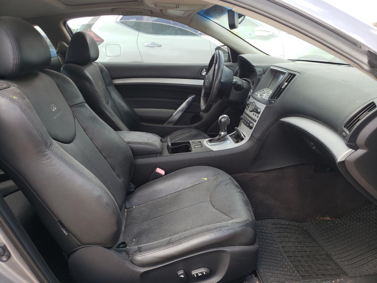 Photo 5 from auction – 2008 INFINITI G37 BASE with VIN JNKCV64E88M107162