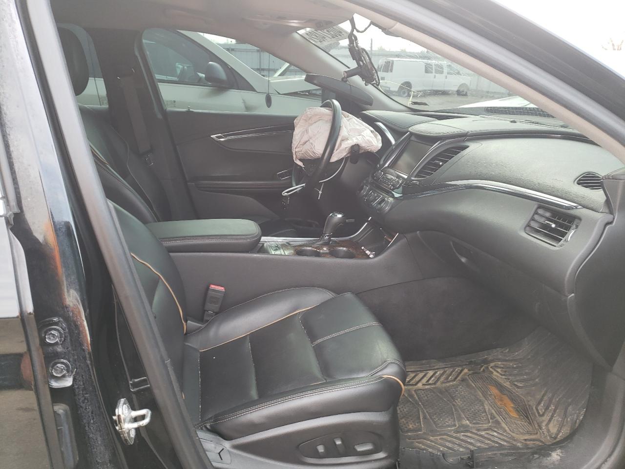 Photo 5 from auction – 2015 CHEVROLET IMPALA LTZ with VIN 2G1165S37F9240791