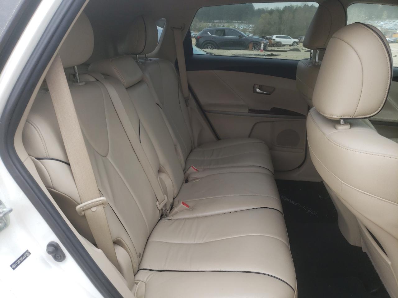 Photo 6 from auction – 2010 TOYOTA VENZA with VIN 4T3ZK3BB5AU023627