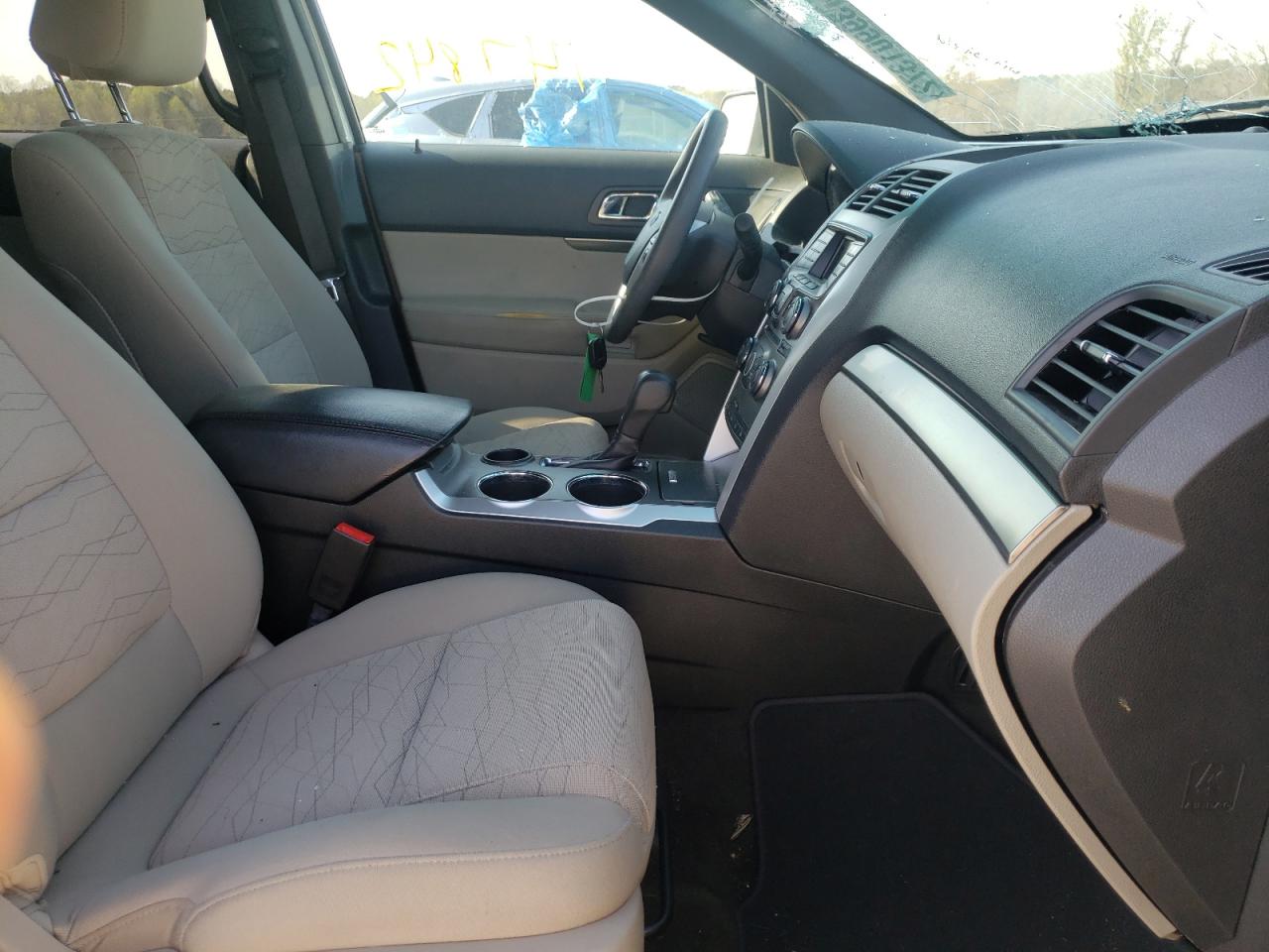 Photo 5 from auction – 2014 FORD EXPLORER with VIN 1FM5K7B83EGA30714