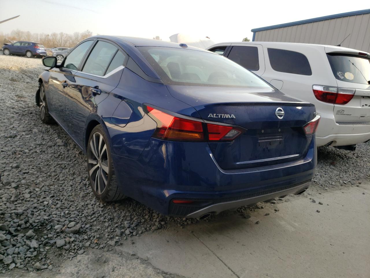Photo 3 from auction – 2020 NISSAN ALTIMA SR with VIN 1N4BL4CV3LC218750