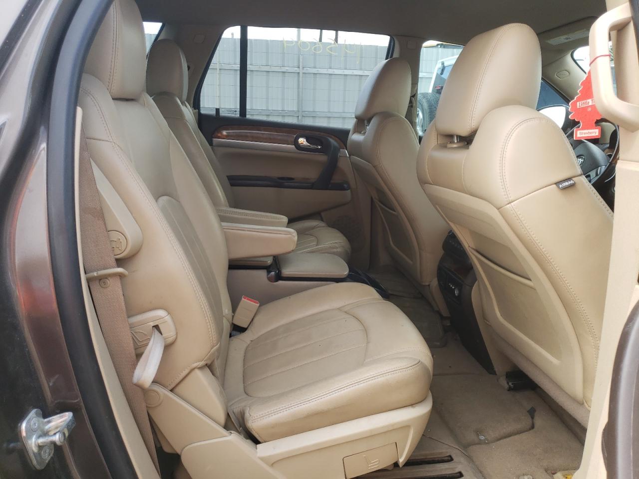 Photo 6 from auction – 2011 BUICK ENCLAVE CX with VIN 5GAKVBED8BJ276314