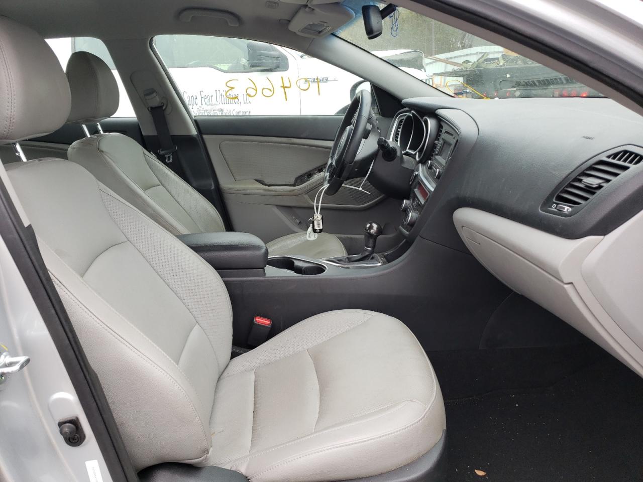 Photo 5 from auction – 2015 KIA OPTIMA EX with VIN 5XXGN4A70FG513372