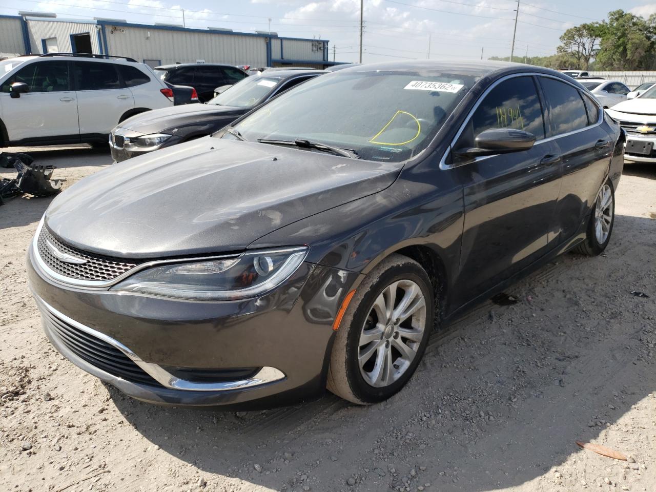 Photo 2 from auction – 2016 CHRYSLER 200 LIMITE with VIN 1C3CCCABXGN152794