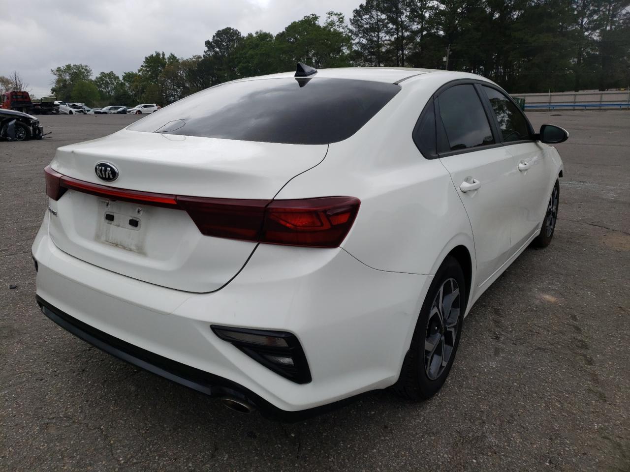 Photo 4 from auction – 2019 KIA FORTE FE with VIN 3KPF24AD0KE029599