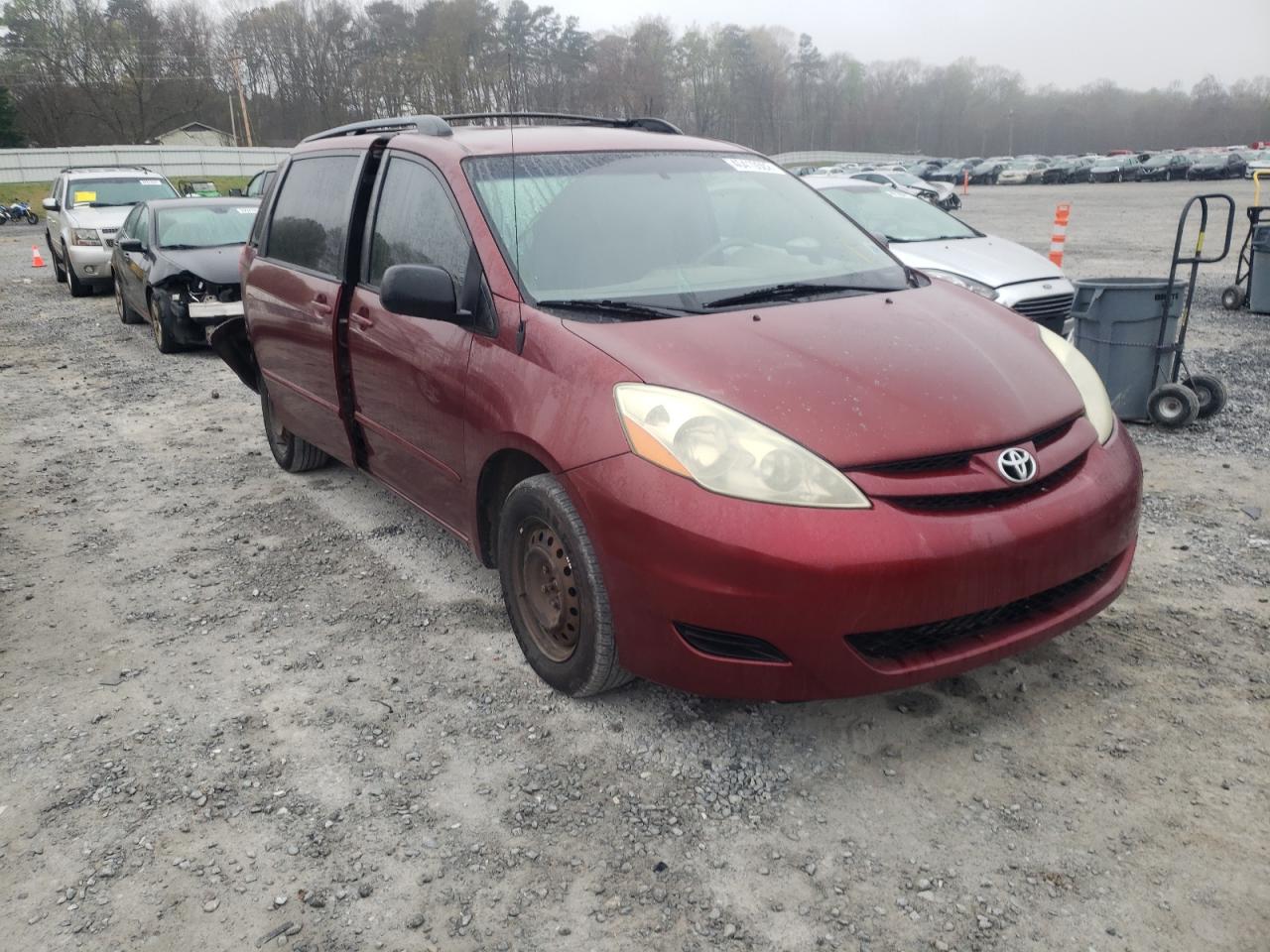 TOYOTA SIENNA CE 2006 with VIN 5TDZA23CX6S401356 - Photo from auction