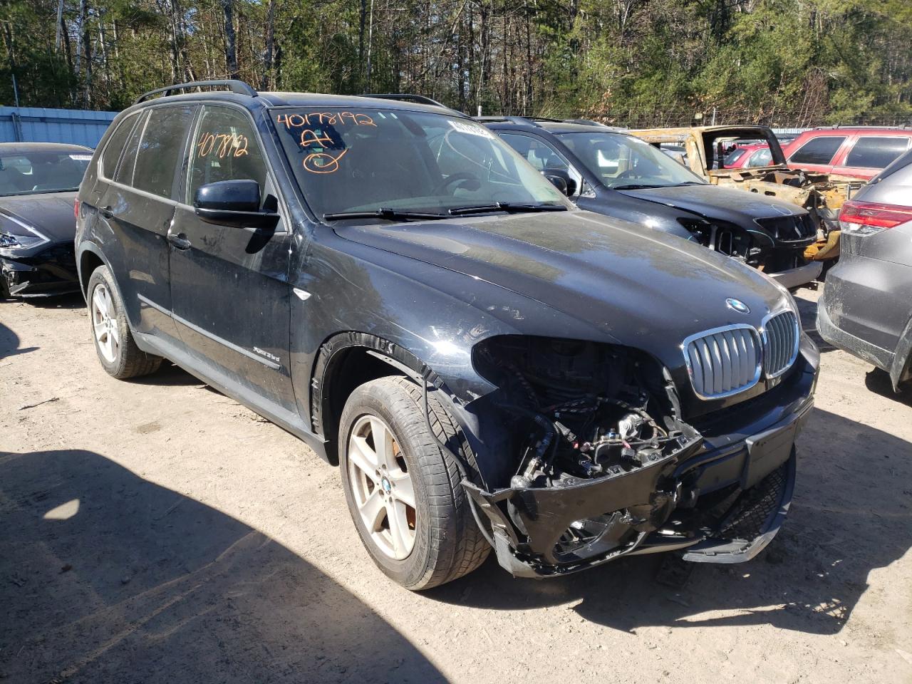 BMW X5 XDRIVE3 2012 with VIN 5UXZW0C56CL664656 - Photo from auction