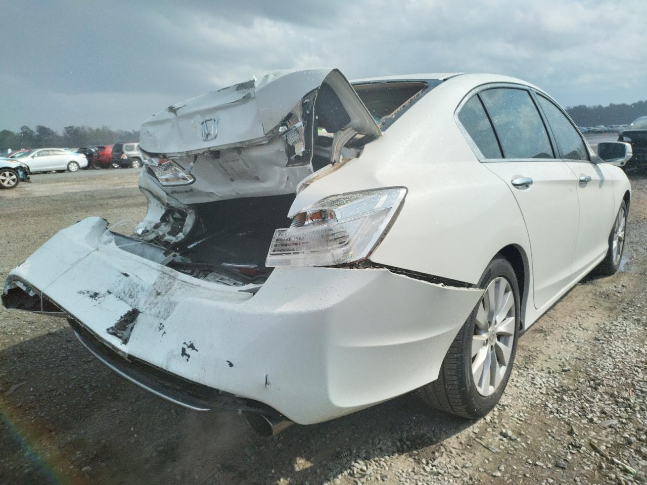Photo 9 from auction – 2014 HONDA ACCORD EX with VIN 1HGCR2F76EA131178