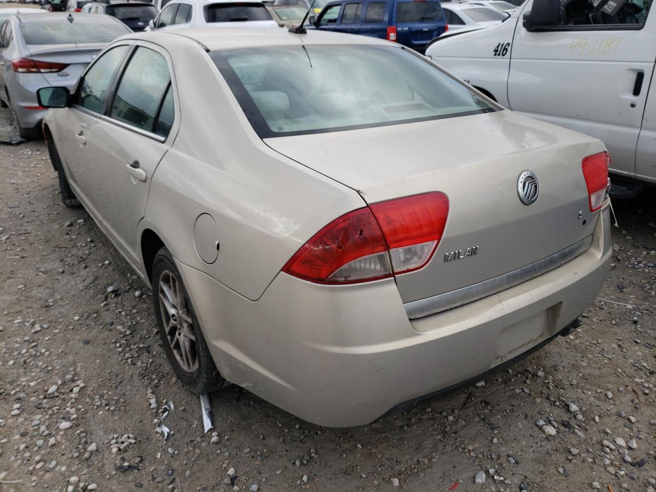 Photo 3 from auction – 2010 MERCURY MILAN with VIN 3MEHM0HA5AR637082