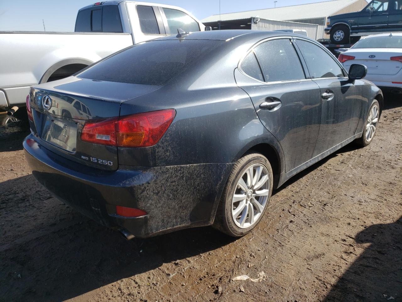 Photo 4 from auction – 2008 LEXUS IS 250 with VIN JTHCK262X85018241