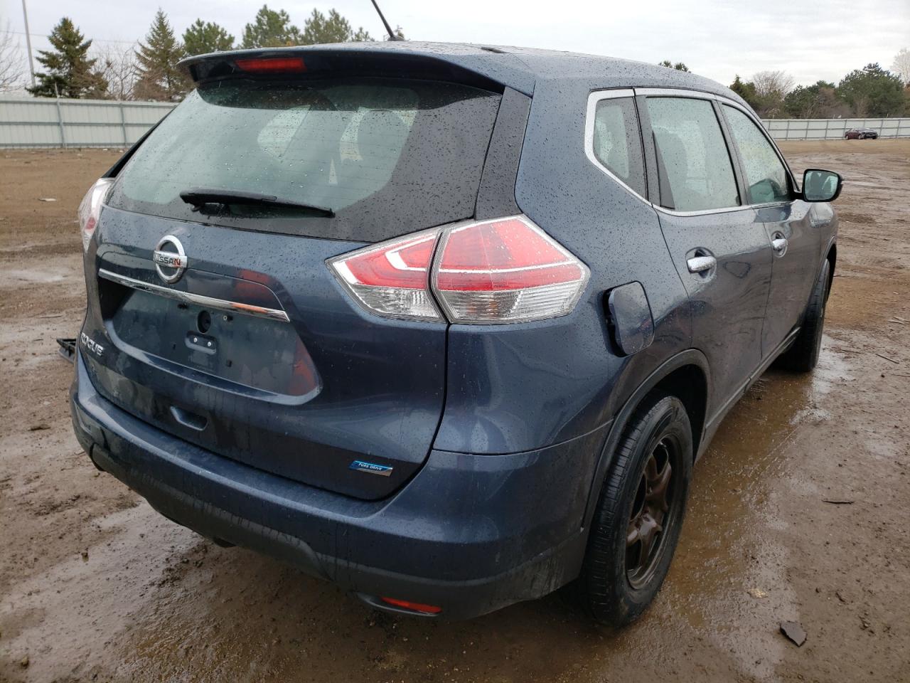 Photo 4 from auction – 2014 NISSAN ROGUE S with VIN 5N1AT2MT6EC820788
