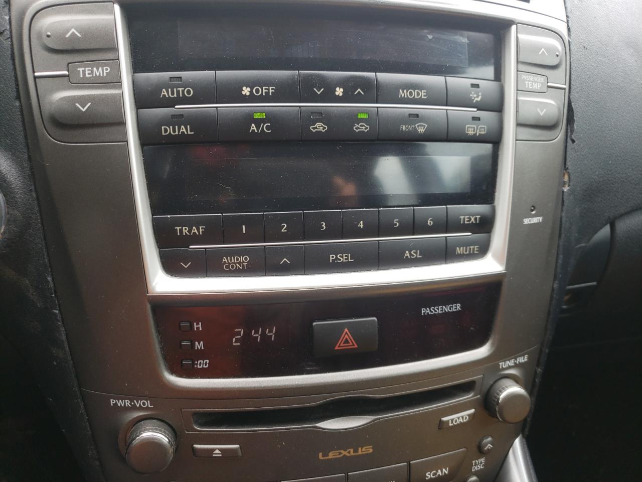 Photo 9 from auction – 2008 LEXUS IS 250 with VIN JTHBK262082058650