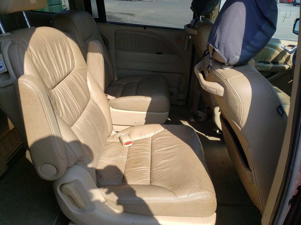 Photo 6 from auction – 2010 HONDA ODYSSEY EX with VIN 5FNRL3H72AB002174