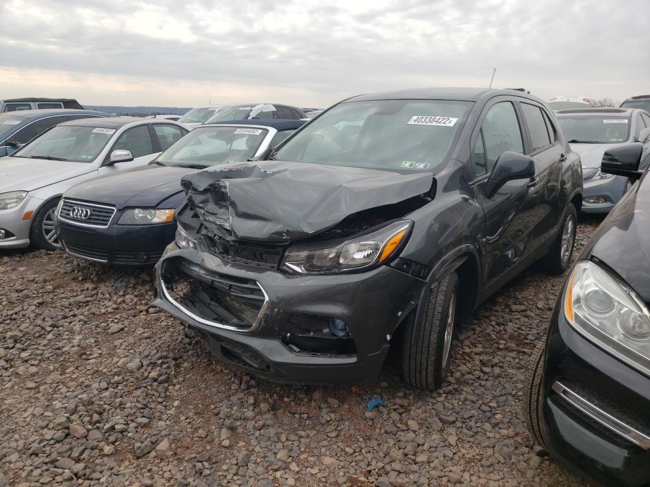 Photo 2 from auction – 2020 CHEVROLET TRAX LS with VIN 3GNCJKSB0LL204767