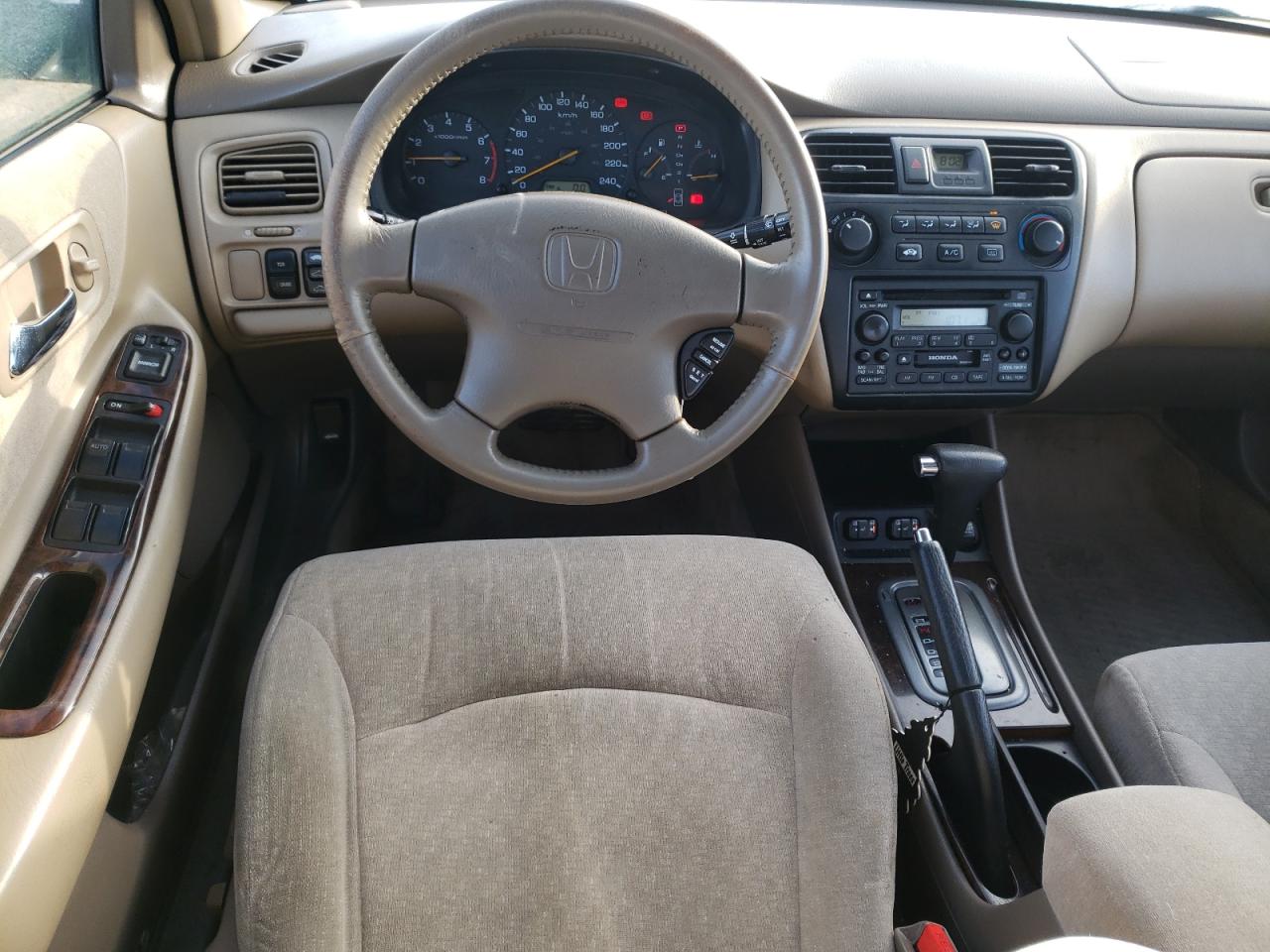 Photo 9 from auction – 2002 HONDA ACCORD with VIN 1HGCG16692A804418