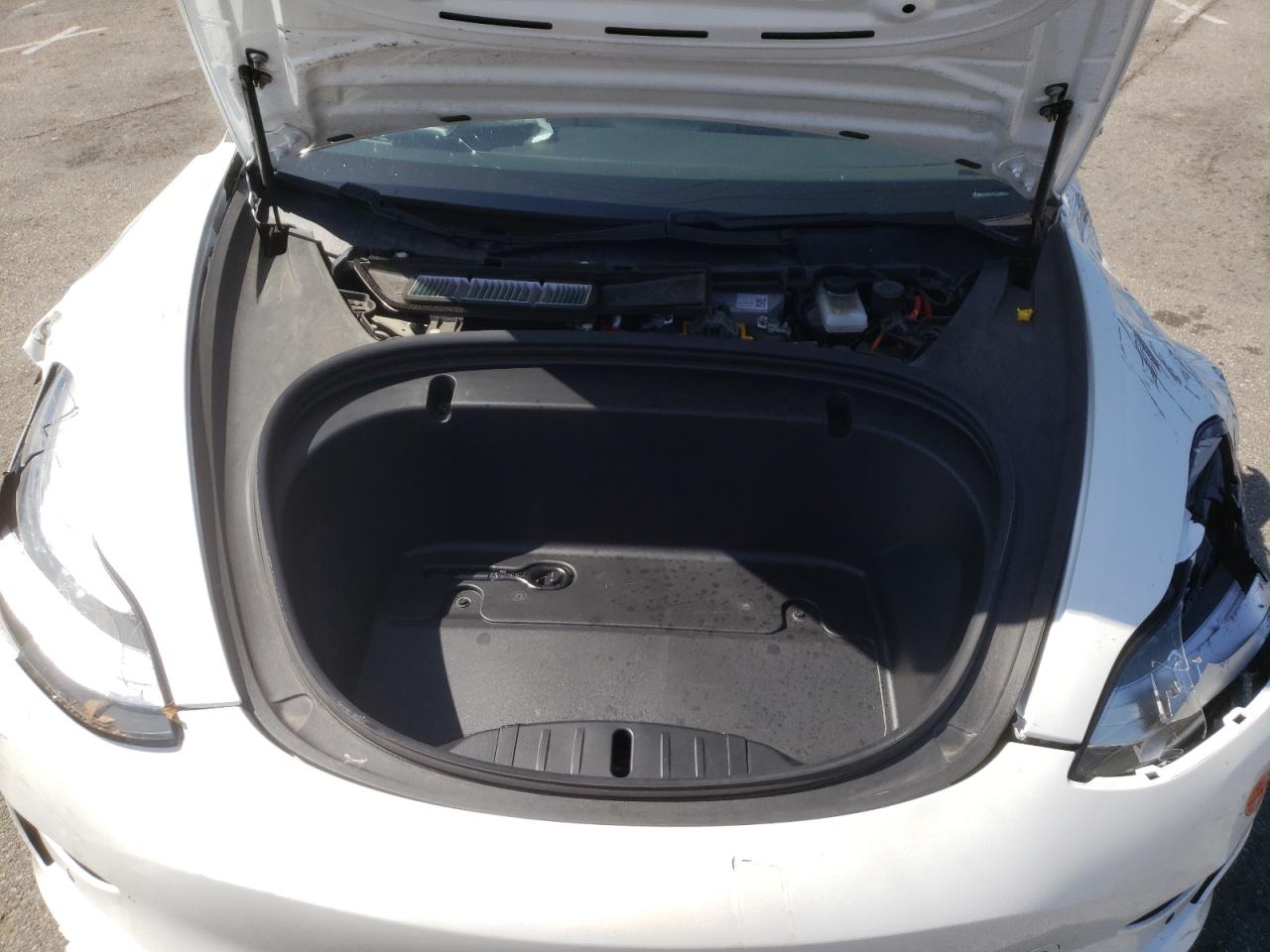 Photo 7 from auction – 2020 TESLA MODEL 3 with VIN 5YJ3E1EA4LF613346
