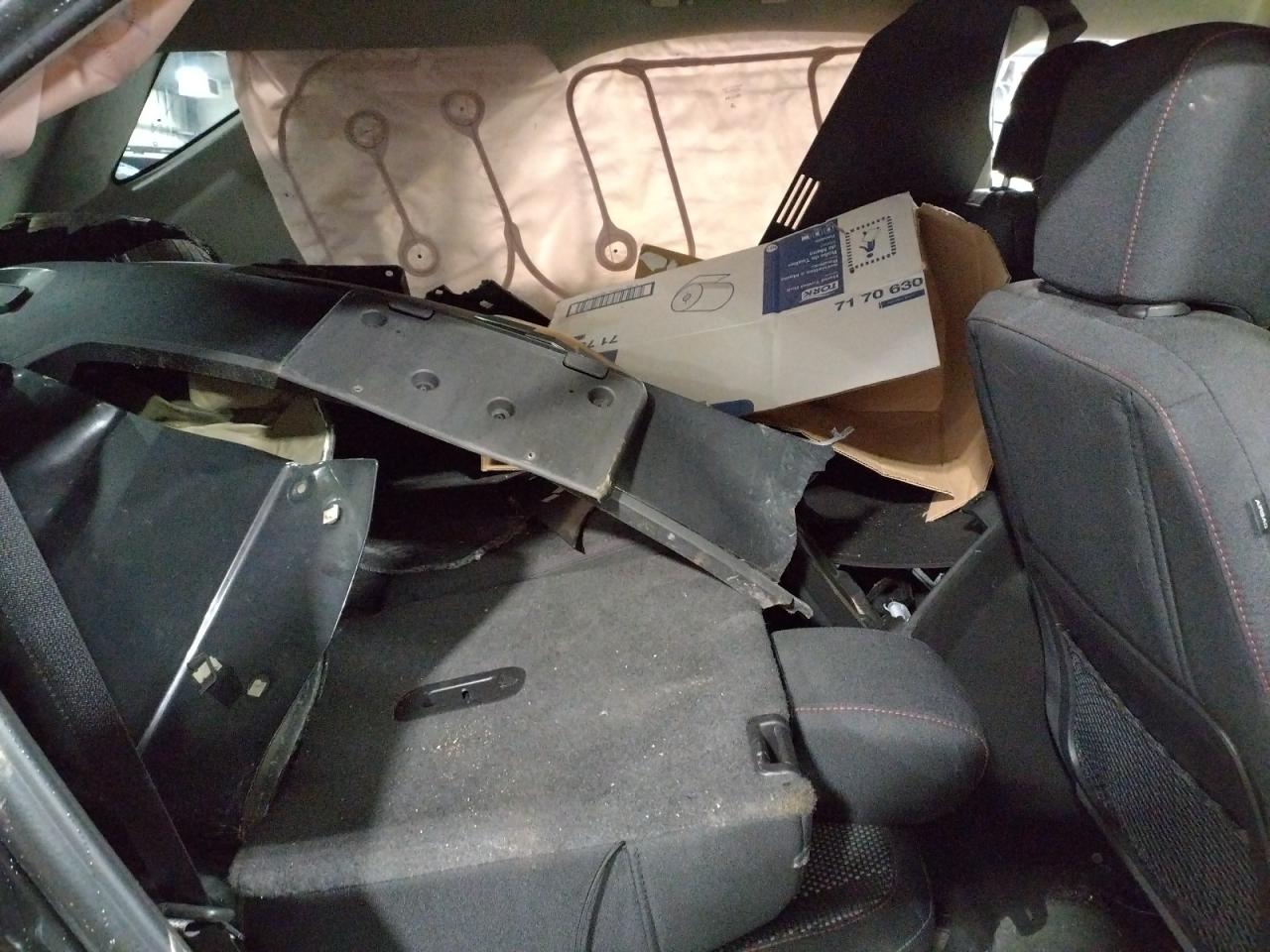 Photo 6 from auction – 2015 CHEVROLET EQUINOX LT with VIN 2GNFLFEK7F6370691