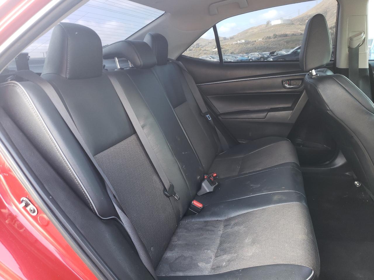 Photo 6 from auction – 2014 TOYOTA COROLLA S with VIN 5YFBURHEXEP131788