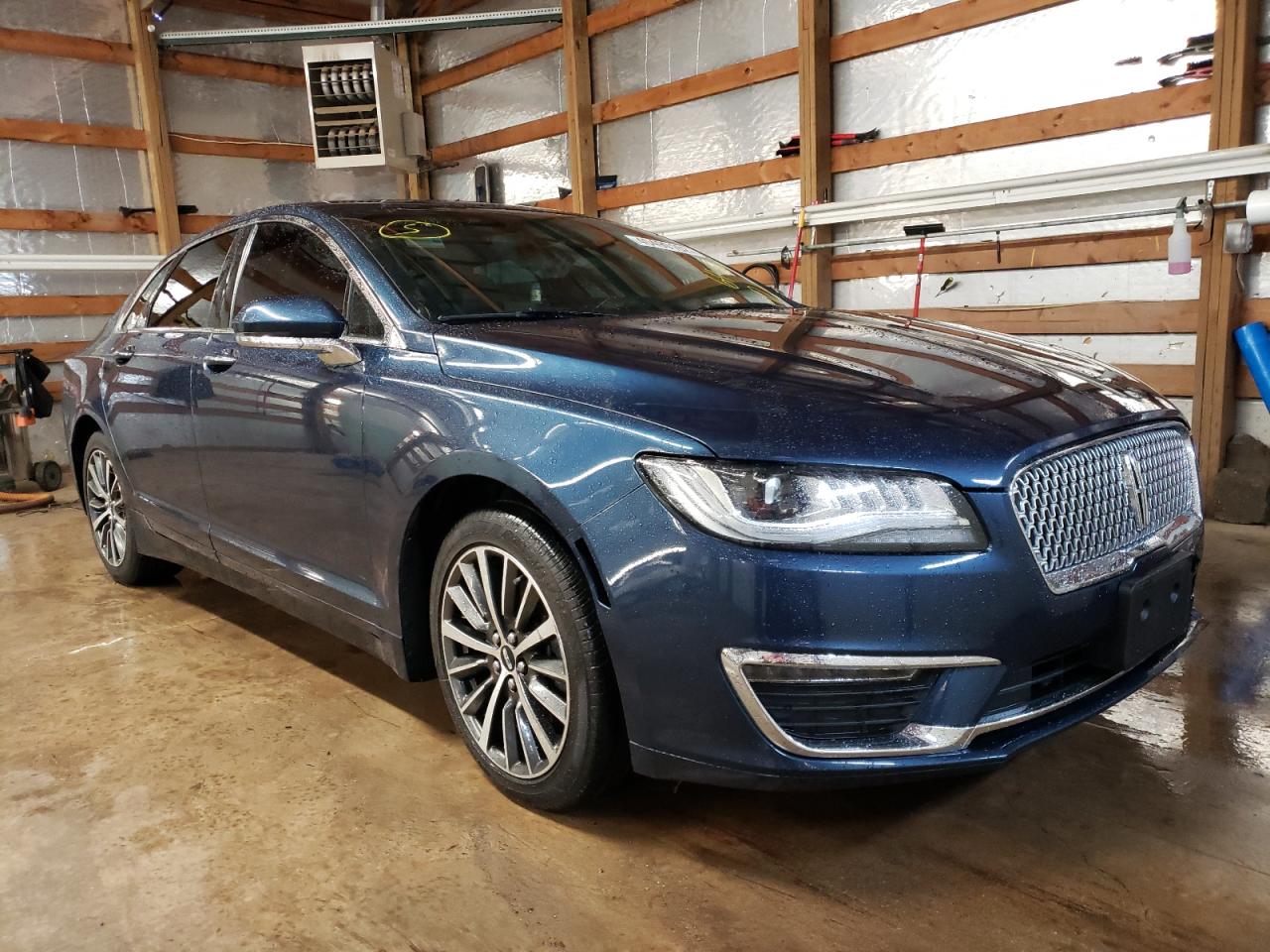 LINCOLN MKZ SELECT 2017 with VIN 3LN6L5C91HR644414 - Photo from auction