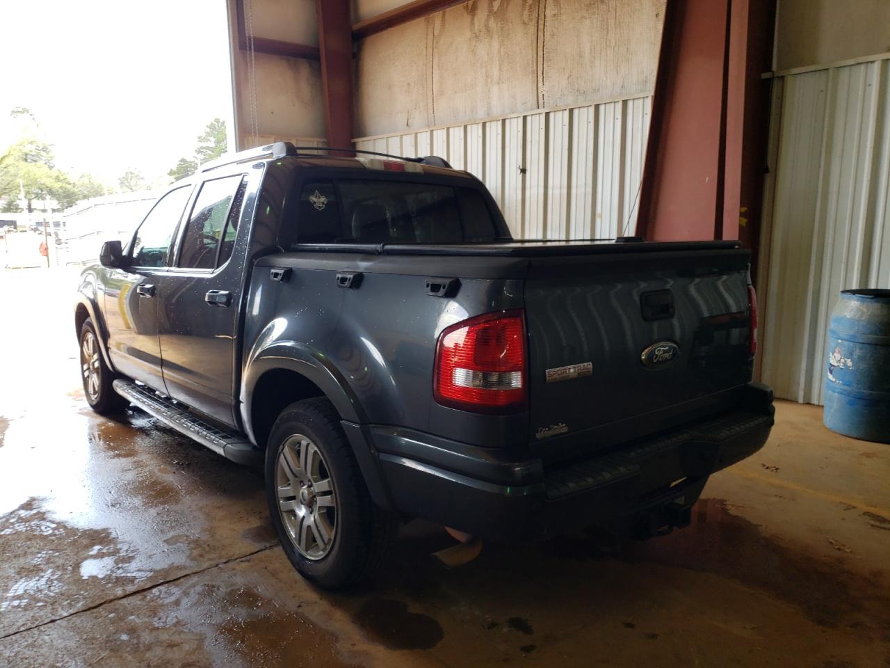 Photo 3 from auction – 2010 FORD EXPLORER S with VIN 1FMEU3DE0AUA04394