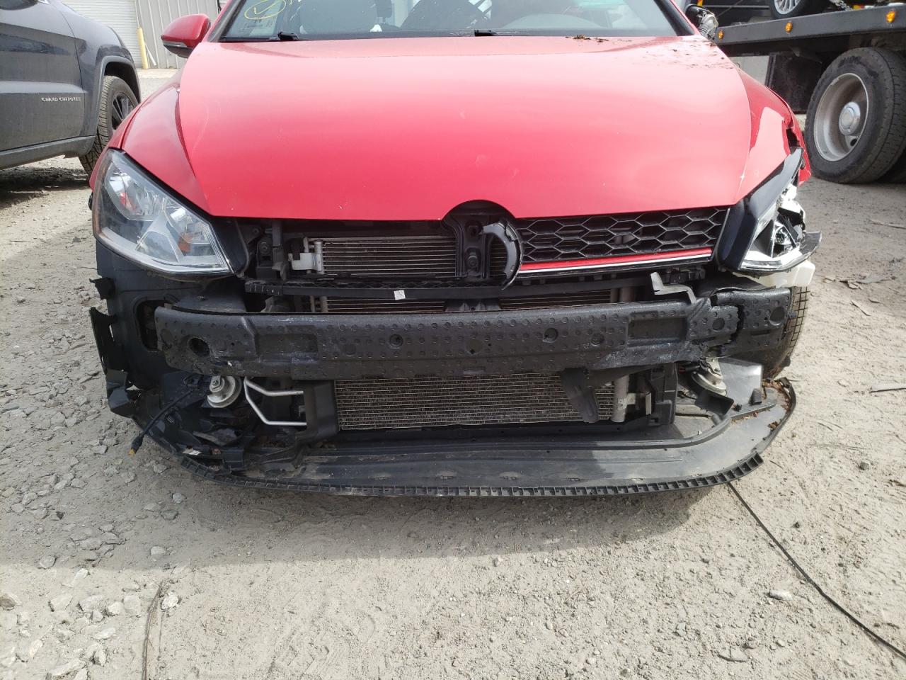 Photo 9 from auction – 2015 VOLKSWAGEN GTI with VIN 3VW547AU5FM100554