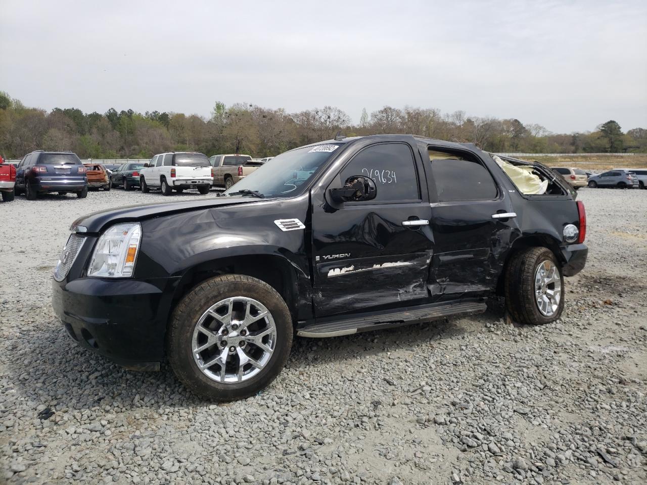 Photo 9 from auction – 2007 GMC YUKON with VIN 1GKFC13J97R305633