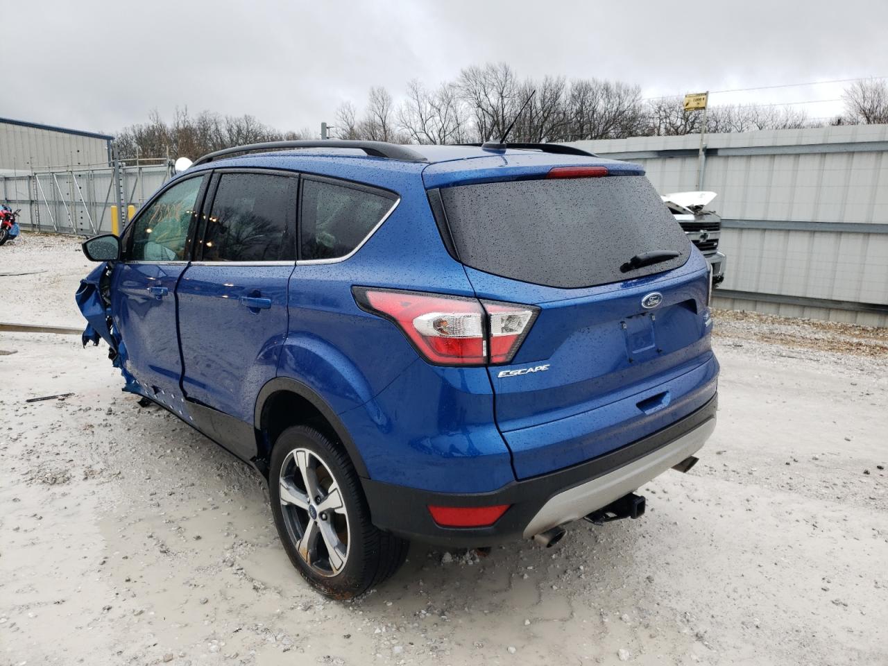 Photo 3 from auction – 2017 FORD ESCAPE SE with VIN 1FMCU0GD4HUC95422